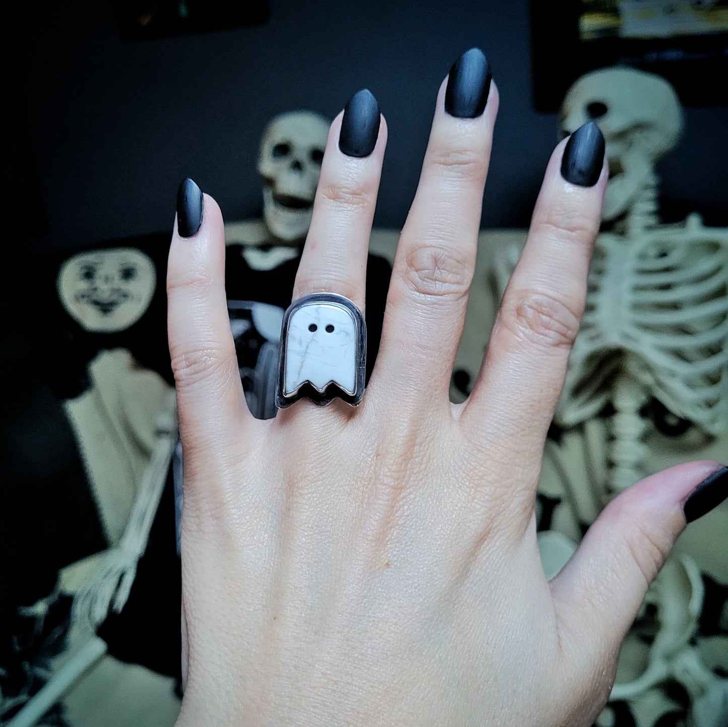 Howlite Ghost Ring size 6